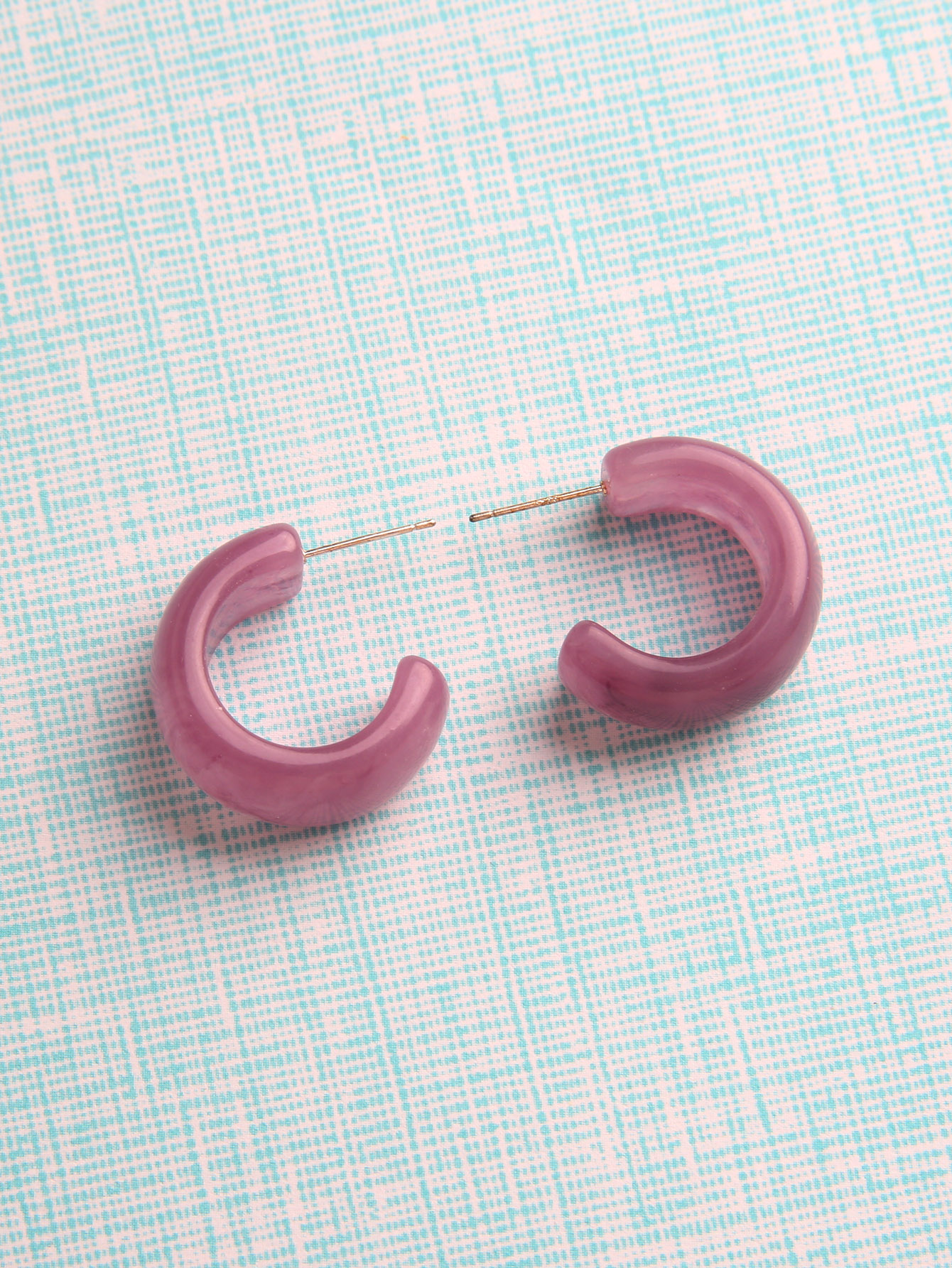 1 Pair Casual Vintage Style C Shape Plating Synthetic Resin Ear Studs display picture 2