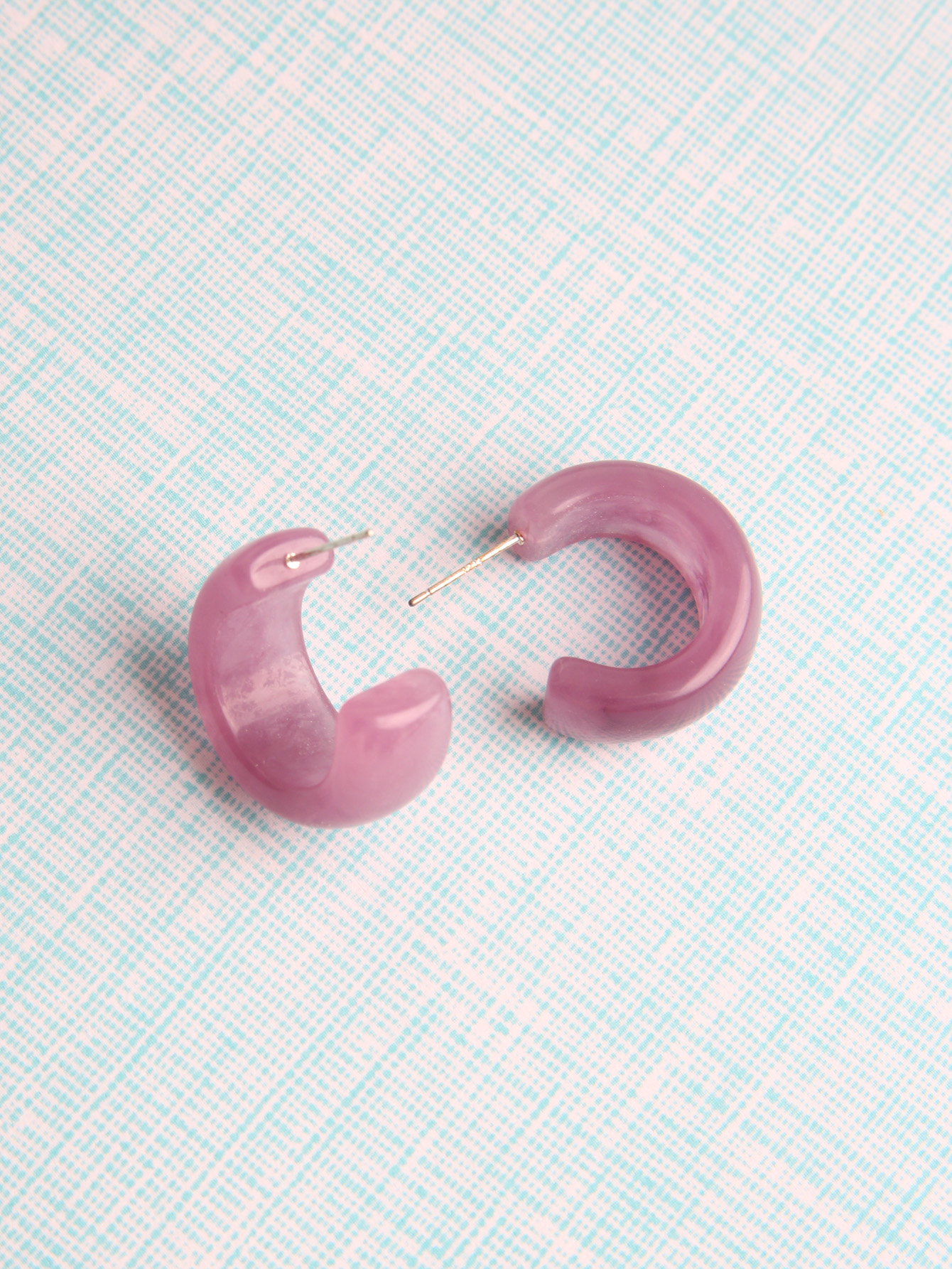 1 Pair Casual Vintage Style C Shape Plating Synthetic Resin Ear Studs display picture 3