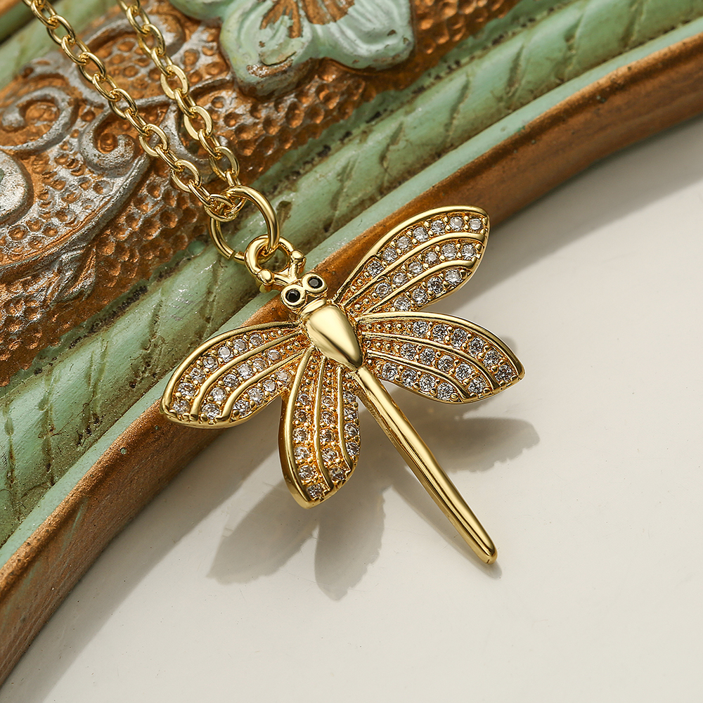 Simple Style Commute Dragonfly Copper Inlay Zircon 18k Gold Plated Pendant Necklace display picture 8