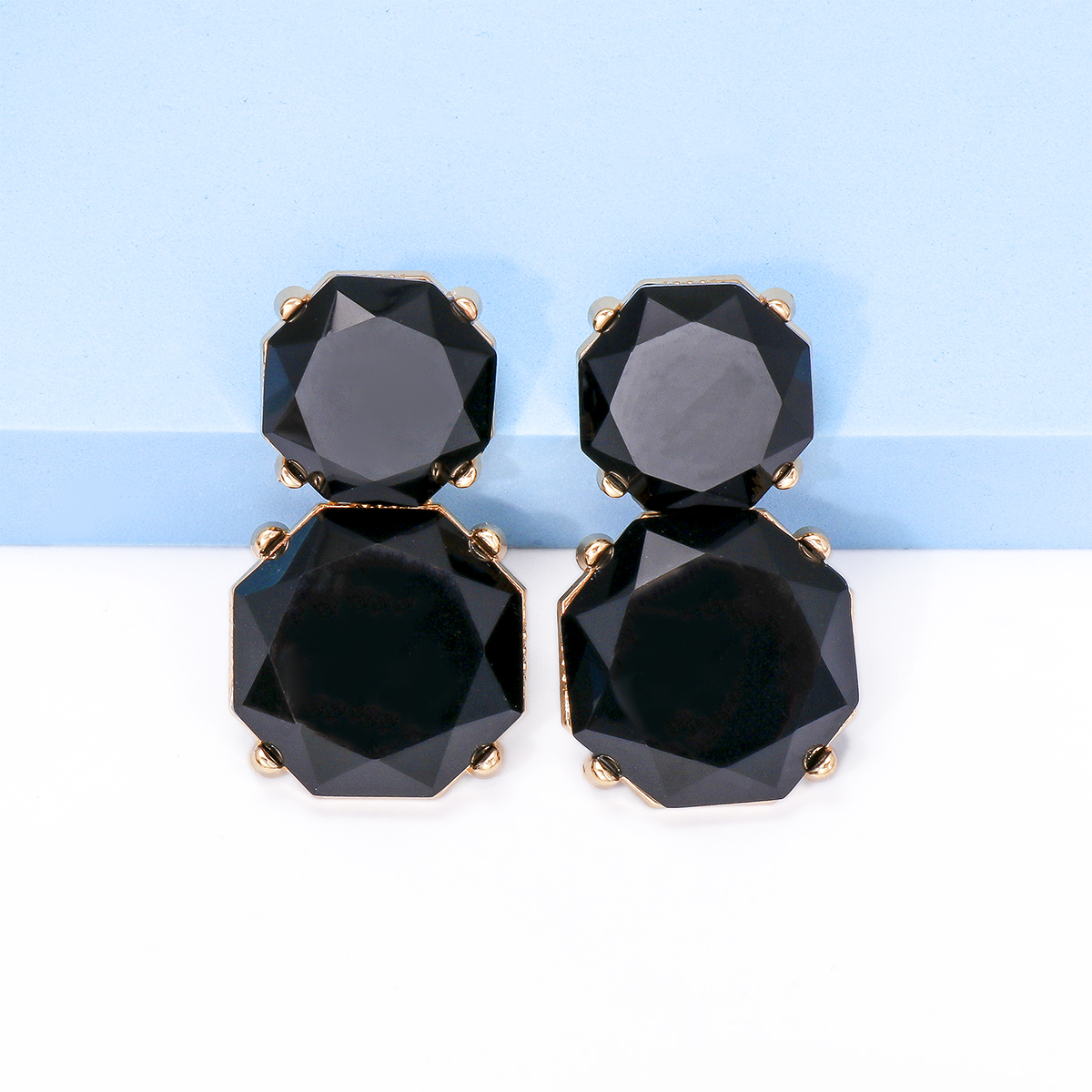 1 Pair Ig Style Round Inlay Alloy Resin Drop Earrings display picture 9