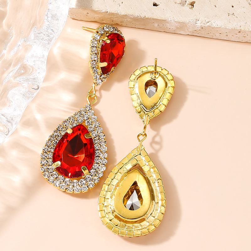 Simple Style Water Droplets Alloy Inlay Zircon Women's Drop Earrings display picture 3