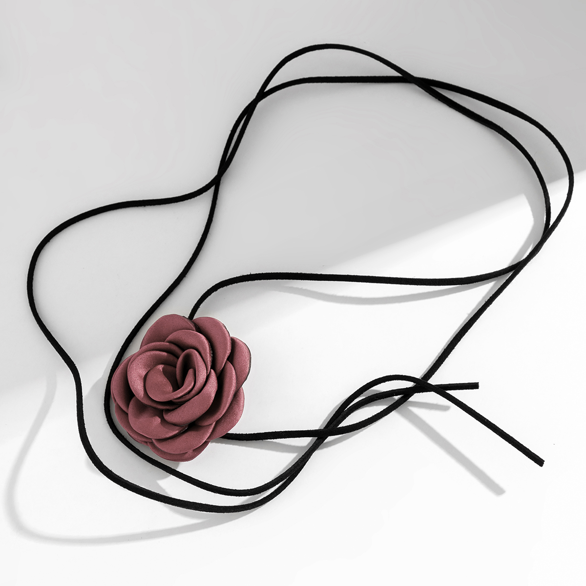 Einfacher Stil Klassischer Stil Pendeln Blume Tuch Irregulär Quaste Dreidimensional Stoff Frau Halsband display picture 5