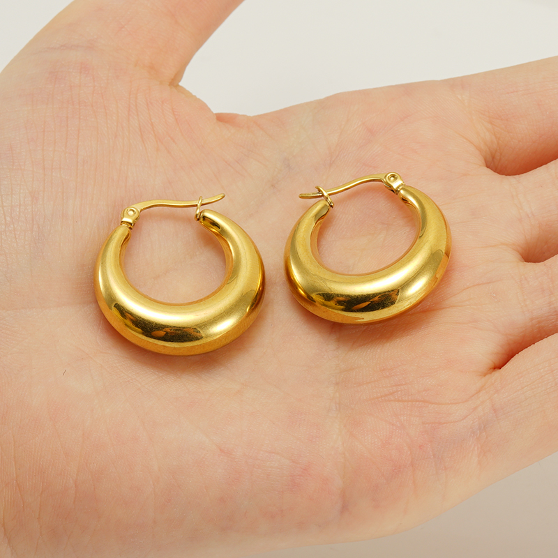 1 Pair Retro Solid Color Plating 304 Stainless Steel 18K Gold Plated Earrings display picture 3