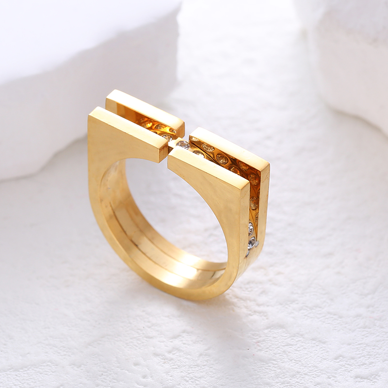 304 Stainless Steel 18K Gold Plated Simple Style Commute Plating Inlay Solid Color Rhinestones Rings display picture 4