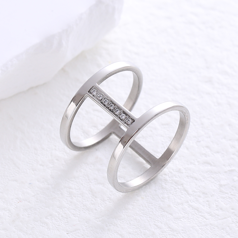 304 Stainless Steel 18K Gold Plated Simple Style Plating Solid Color Artificial Rhinestones Rings display picture 5