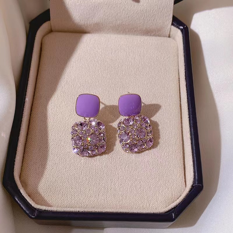 1 Pair Simple Style Square Plating Inlay Alloy Rhinestones Gold Plated Drop Earrings display picture 6