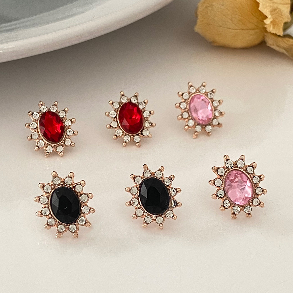 1 Pair Vintage Style Simple Style Oval Inlay Alloy Rhinestones 14k Gold Plated Ear Studs display picture 2