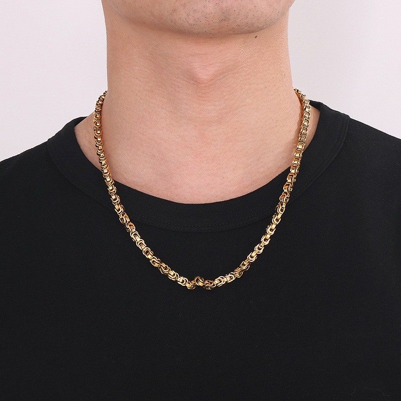 Hip-Hop Rock Solid Color Titanium Steel Patchwork 18K Gold Plated Men'S Necklace display picture 1