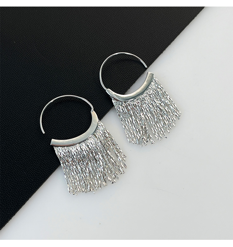 1 Pair Modern Style Tassel Patchwork Copper Drop Earrings display picture 4