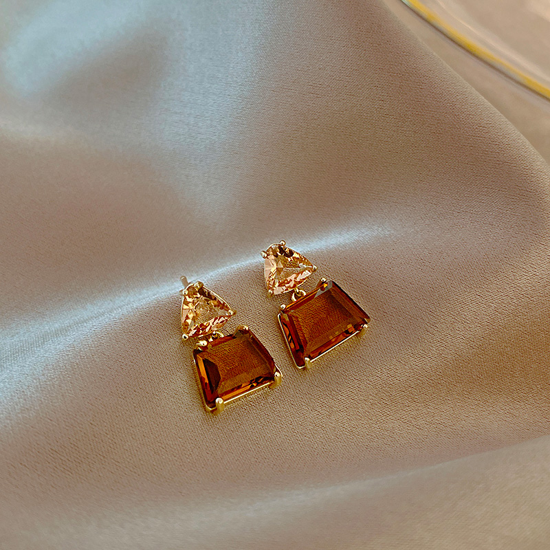 1 Pair Korean Style Square Inlay Copper Crystal Drop Earrings display picture 3