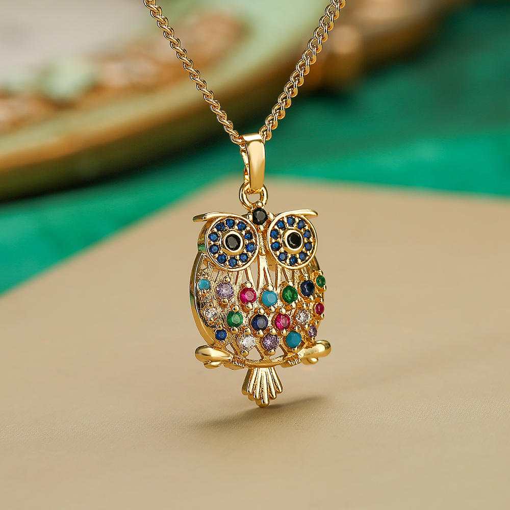 Shiny Bear Owl Butterfly Copper Plating Inlay Zircon 18k Gold Plated Pendant Necklace display picture 6