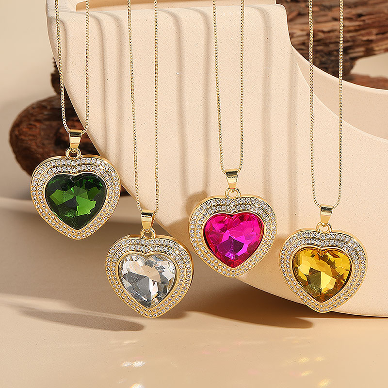 Elegant Luxurious Classic Style Heart Shape Copper Plating Inlay Zircon 14k Gold Plated Pendant Necklace display picture 2