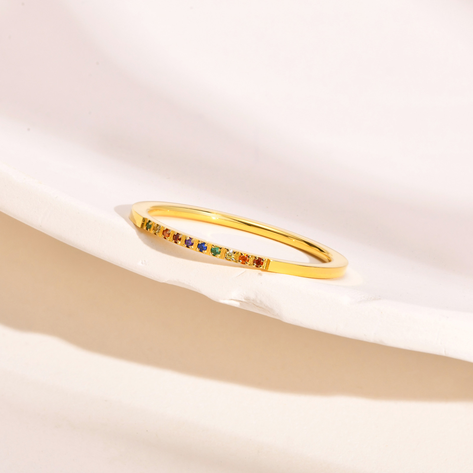 Edelstahl 304 18 Karat Vergoldet IG-Stil Einfacher Stil Überzug Inlay Einfarbig Zirkon Ringe display picture 1