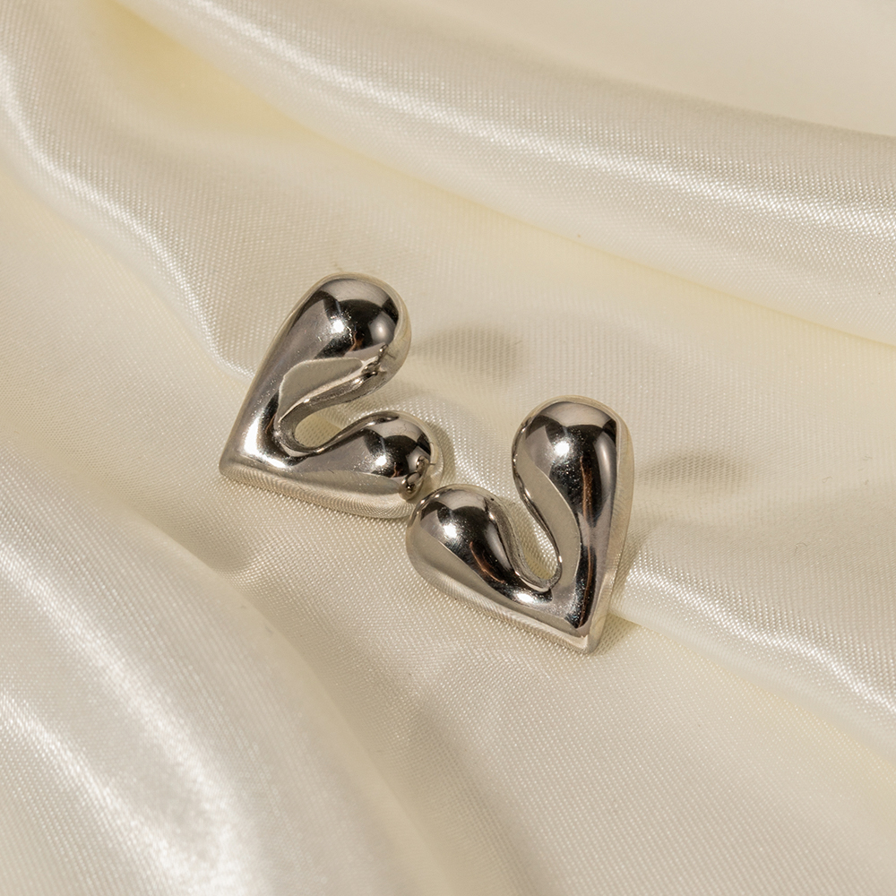 1 Pair Formal Heart Shape Patchwork Stainless Steel Ear Studs display picture 3