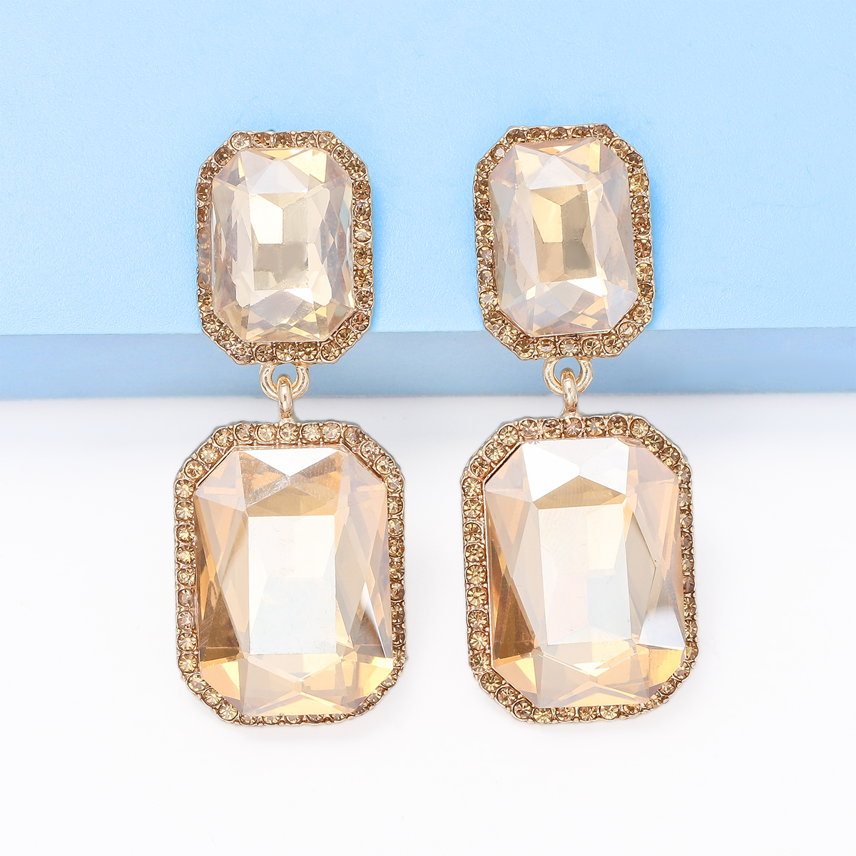 1 Pair Elegant Luxurious Square Inlay Alloy Glass Stone Drop Earrings display picture 33