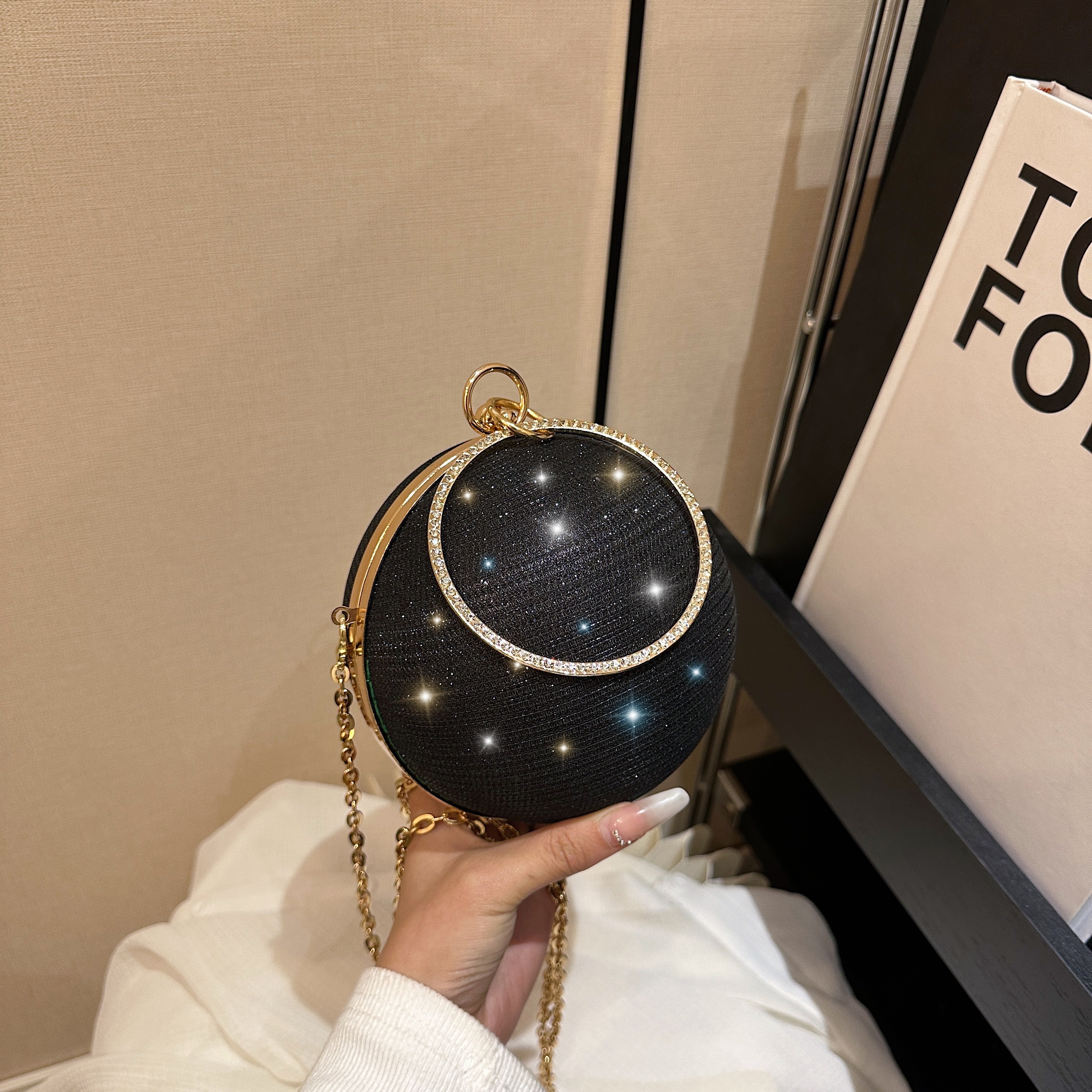 Pink Gold Silver Polyester Solid Color Lock Spherical Evening Bags display picture 6