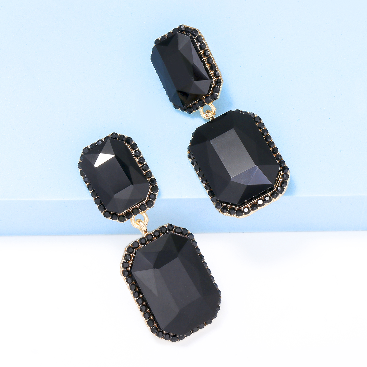 1 Pair Elegant Luxurious Square Inlay Alloy Glass Stone Drop Earrings display picture 14