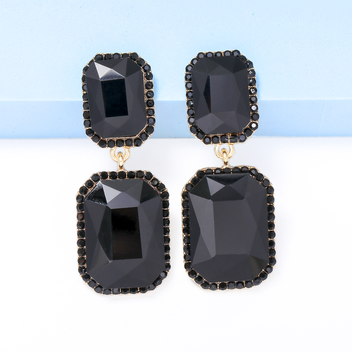 1 Pair Elegant Luxurious Square Inlay Alloy Glass Stone Drop Earrings display picture 15