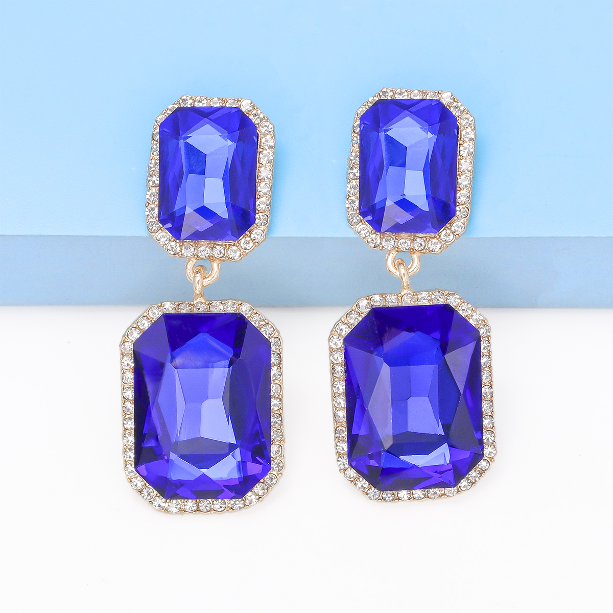 1 Pair Elegant Luxurious Square Inlay Alloy Glass Stone Drop Earrings display picture 18