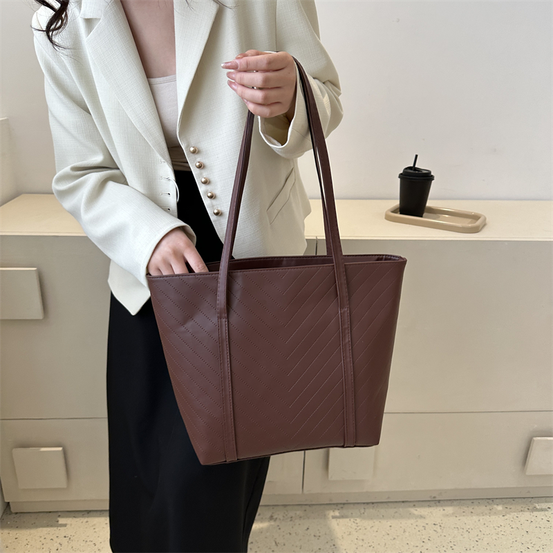 Femmes Toutes Les Saisons Faux Cuir De Base Sac D'épaule display picture 6