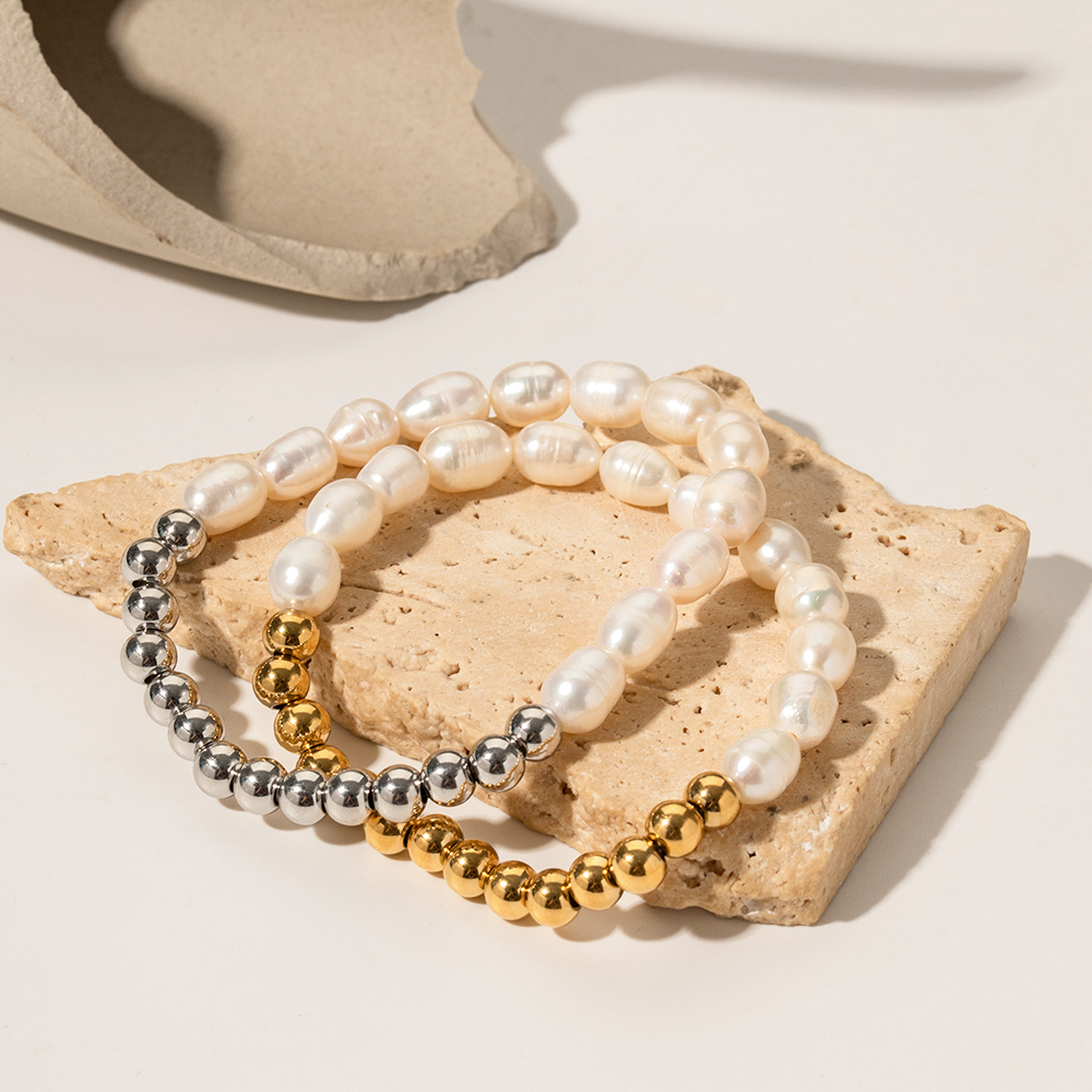 Streetwear Color Block Stainless Steel Freshwater Pearl Beaded Plating Bracelets display picture 2