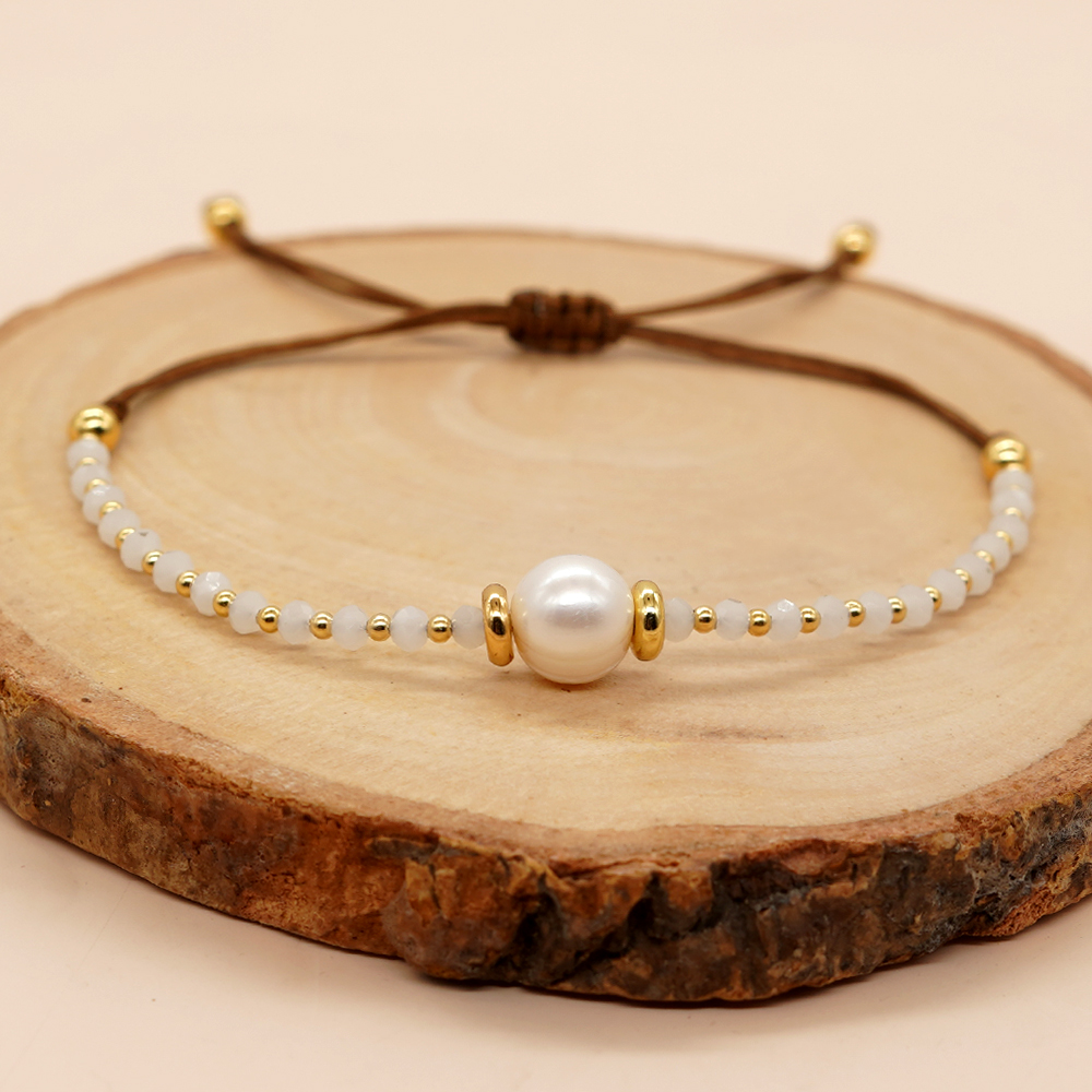 Décontractée Style Simple Rond Cristal Artificiel Perle D'eau Douce Perlé Cordon Tresser Bracelets display picture 35