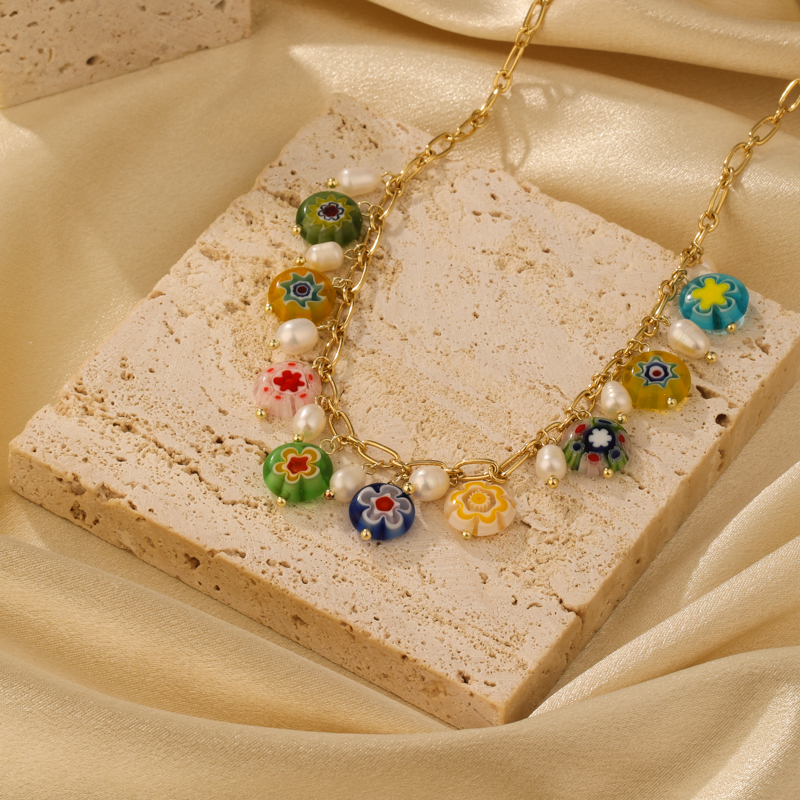 Ferien Herzform Süßwasserperle Glas Kupfer Perlen Blumen 14 Karat Vergoldet Halskette Mit Anhänger display picture 5