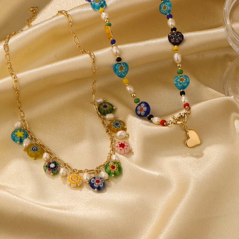 Ferien Herzform Süßwasserperle Glas Kupfer Perlen Blumen 14 Karat Vergoldet Halskette Mit Anhänger display picture 4