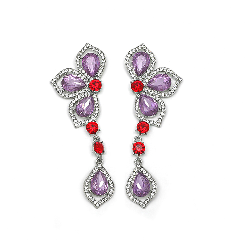 1 Pair Elegant Lady Petal Inlay Alloy Artificial Diamond Drop Earrings display picture 1