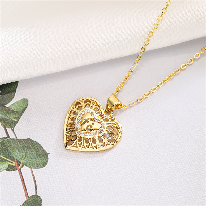 Simple Style Classic Style Water Droplets Heart Shape Copper Hollow Out Inlay Zircon Gold Plated Pendant Necklace display picture 7