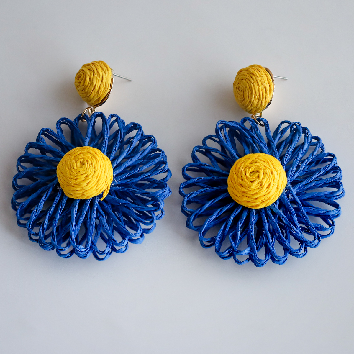 1 Pair Ig Style Vacation Flower Handmade Raffia Drop Earrings display picture 10