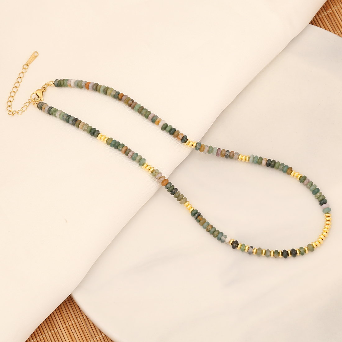 Ethnischer Stil Einfacher Stil Mehrfarbig Ein Naturstein Kupfer 18 Karat Vergoldet Halskette In Masse display picture 4