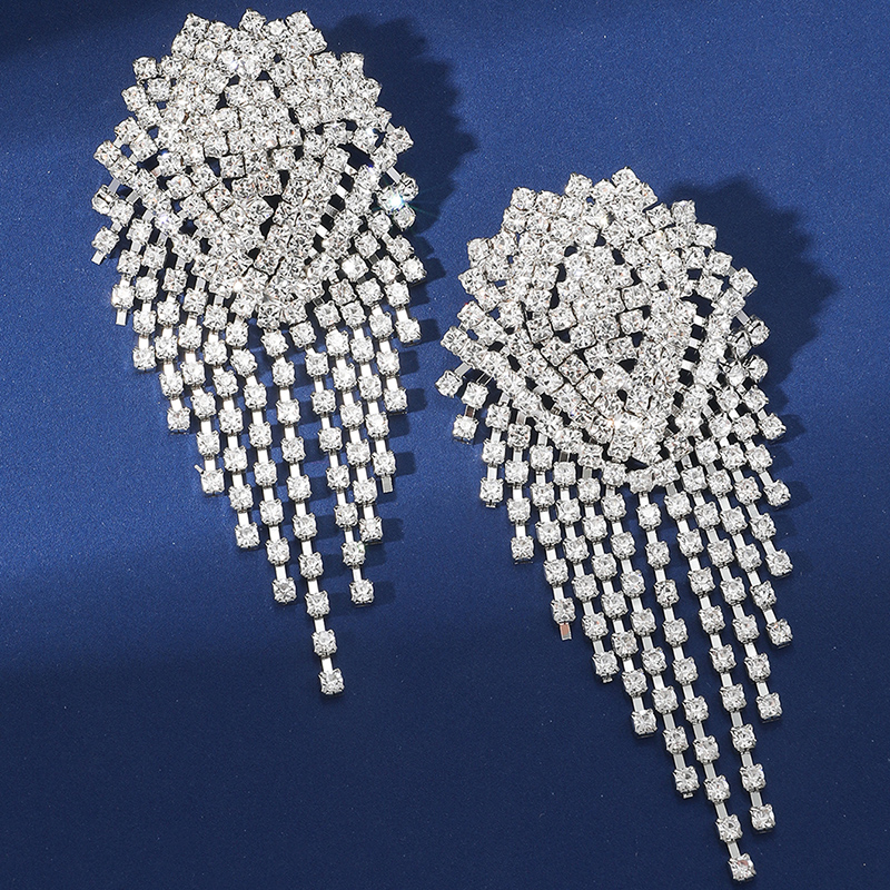 1 Pair Exaggerated Shiny Tassel Inlay Alloy Artificial Diamond Drop Earrings display picture 2