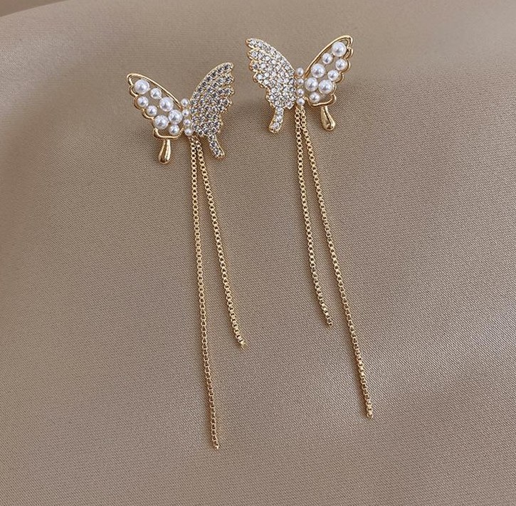 1 Pair Fairy Style Elegant Butterfly Plating Inlay Alloy Artificial Rhinestones Artificial Pearls Drop Earrings display picture 2