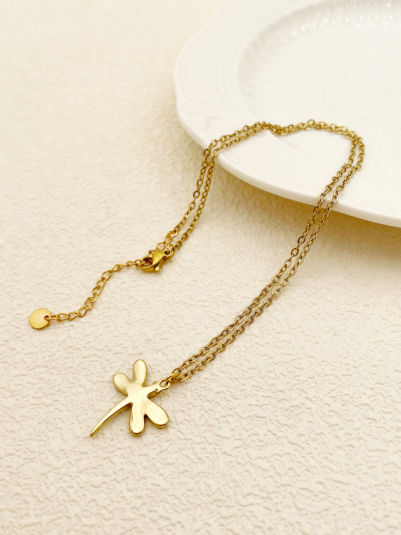 304 Stainless Steel 14K Gold Plated Casual Simple Style Plating Inlay Dragonfly Zircon display picture 1