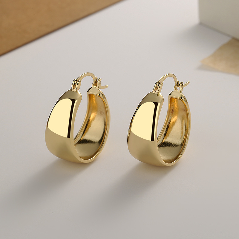 1 Paar Elegant Runden Überzug Messing Vergoldet Ohrringe display picture 1