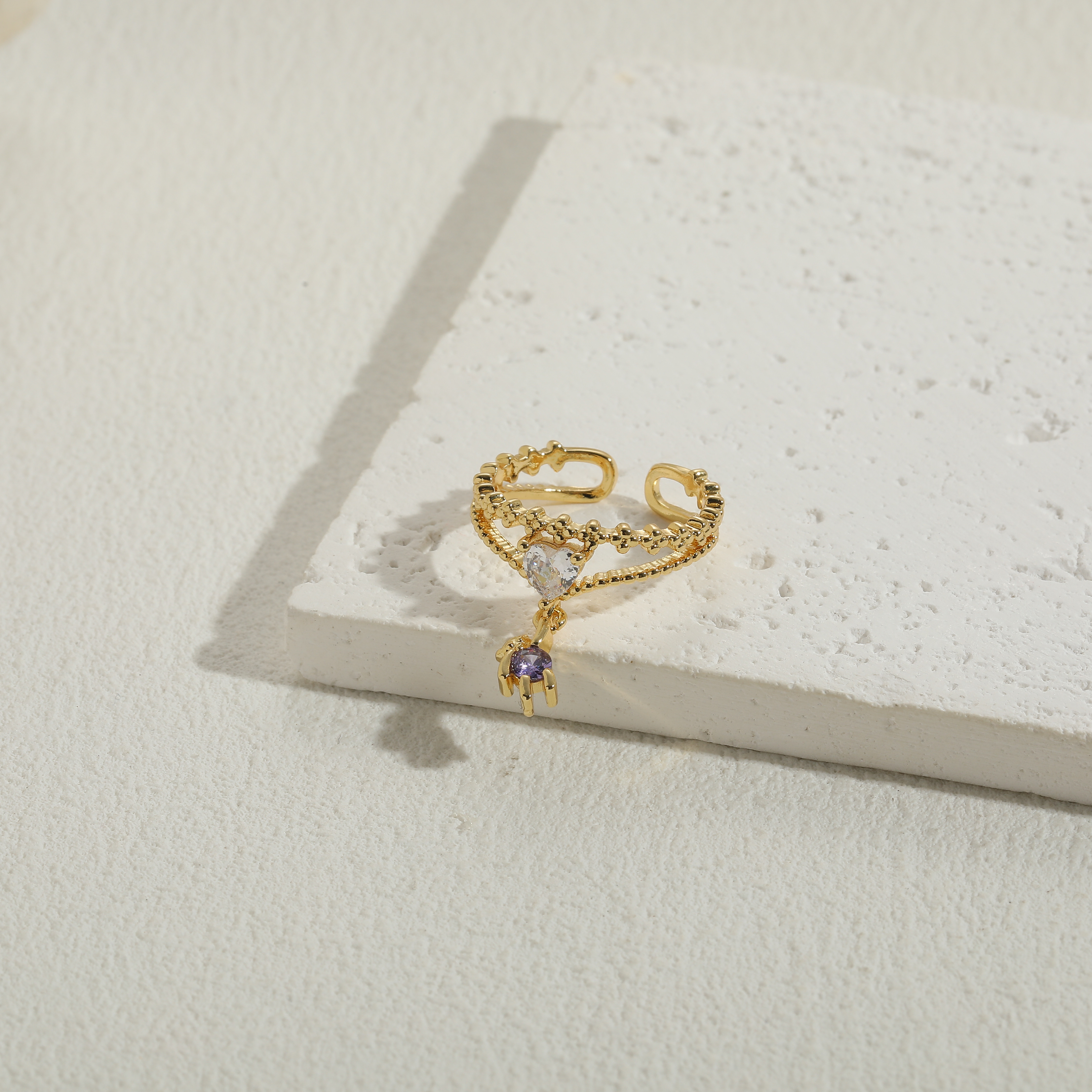 Elegant Luxuriös Herzform Kupfer Überzug Inlay Zirkon 14 Karat Vergoldet Ringe display picture 3