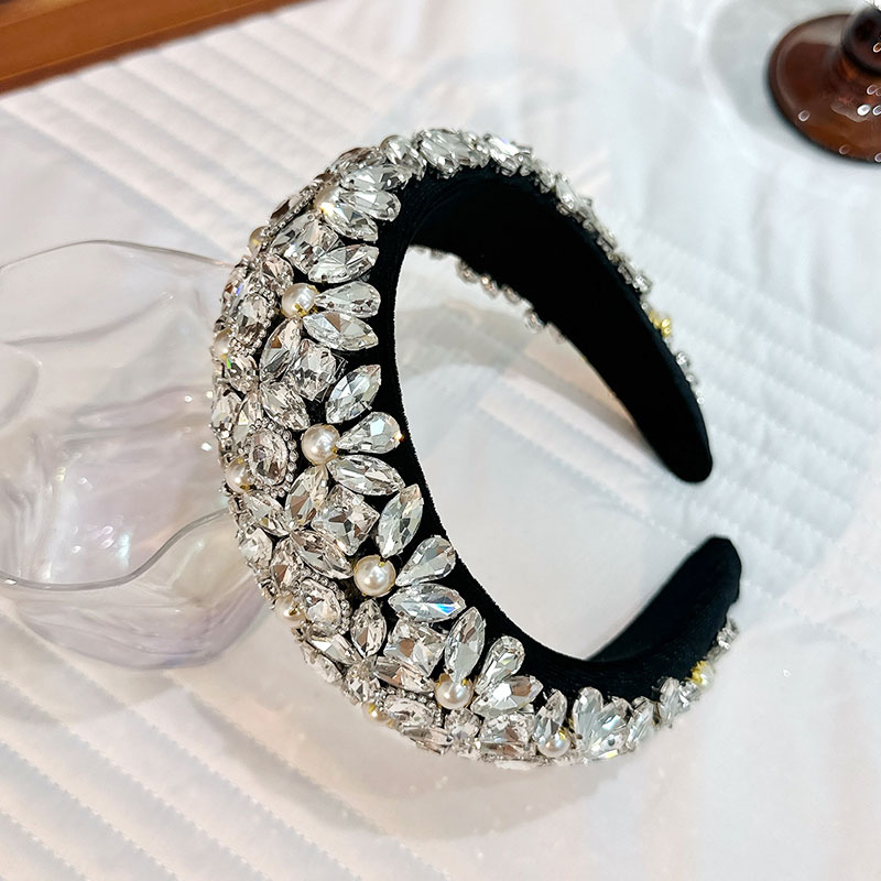 Baroque Style Color Block Imitation Pearl Rhinestone Flannel Hair Band display picture 16