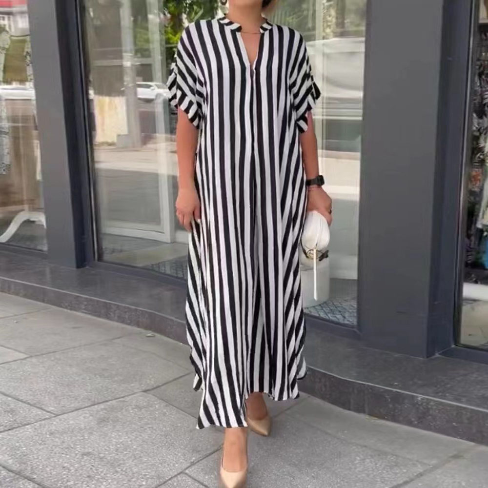 Women's Slit Dress Casual Simple Style V Neck Slit Short Sleeve Stripe Maxi Long Dress Daily display picture 1