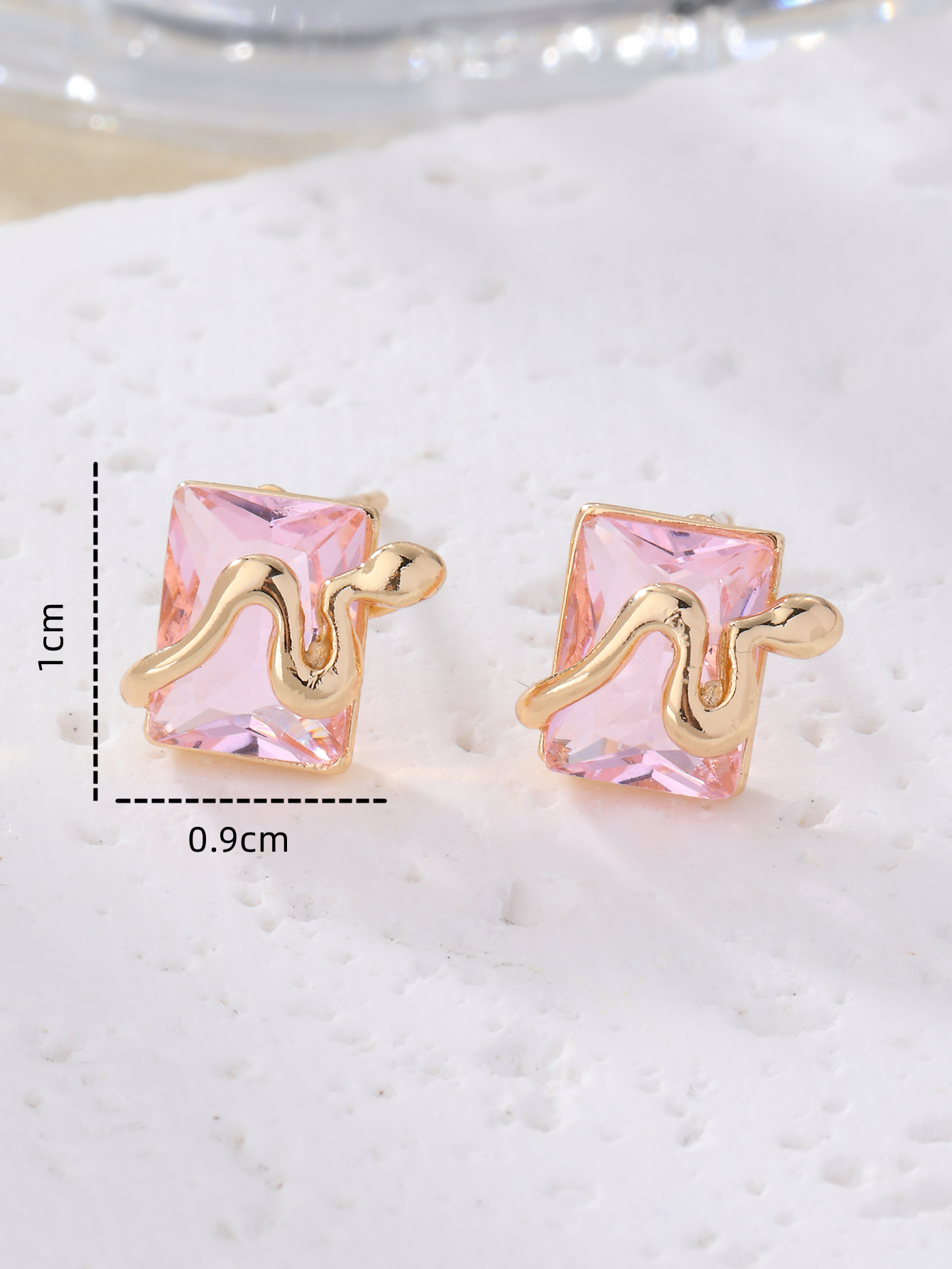 1 Pair Elegant Square Plating Inlay Metal Brass Zircon Gold Plated Ear Studs display picture 3