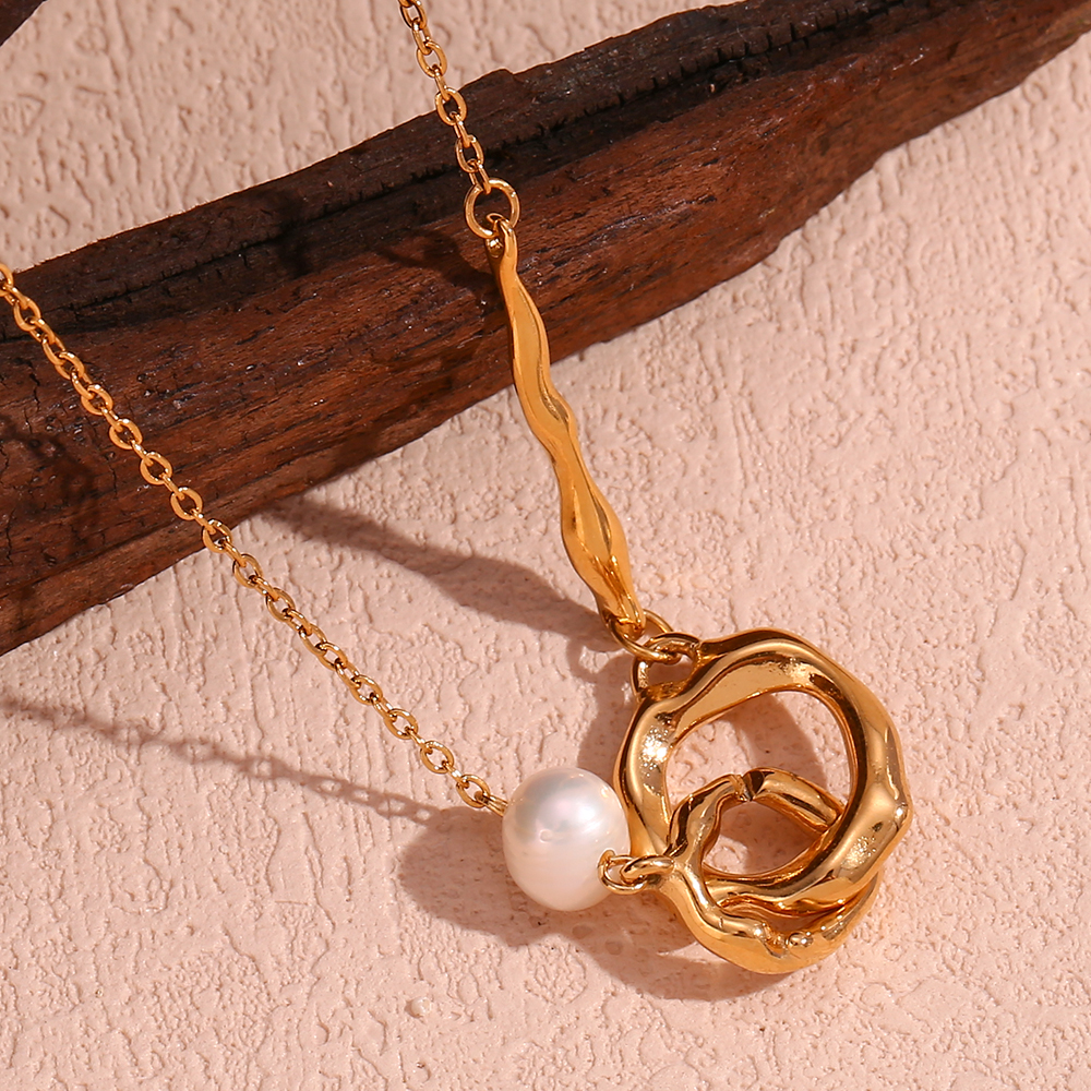 Simple Style Classic Style Double Ring Pearl Stainless Steel Plating 18k Gold Plated Necklace display picture 1