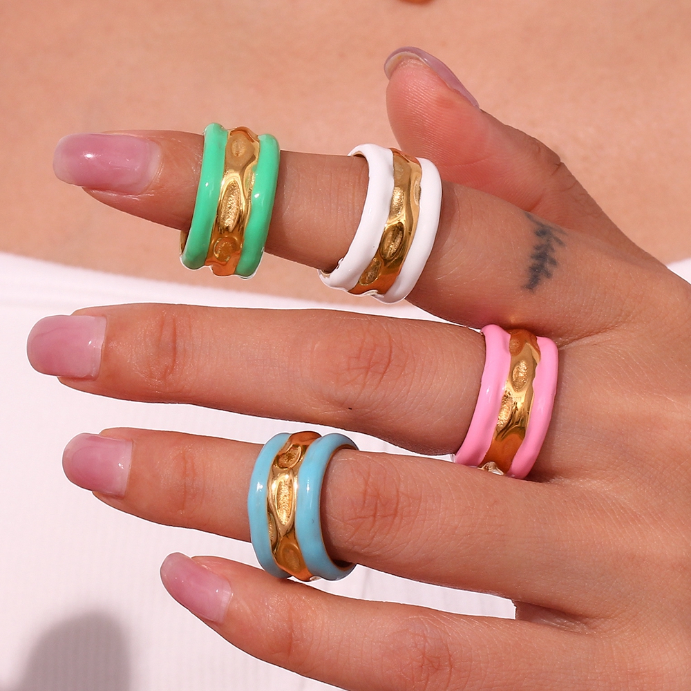 Vintage Style Classic Style Stripe Stainless Steel Enamel Plating 18k Gold Plated Wide Band Rings display picture 3