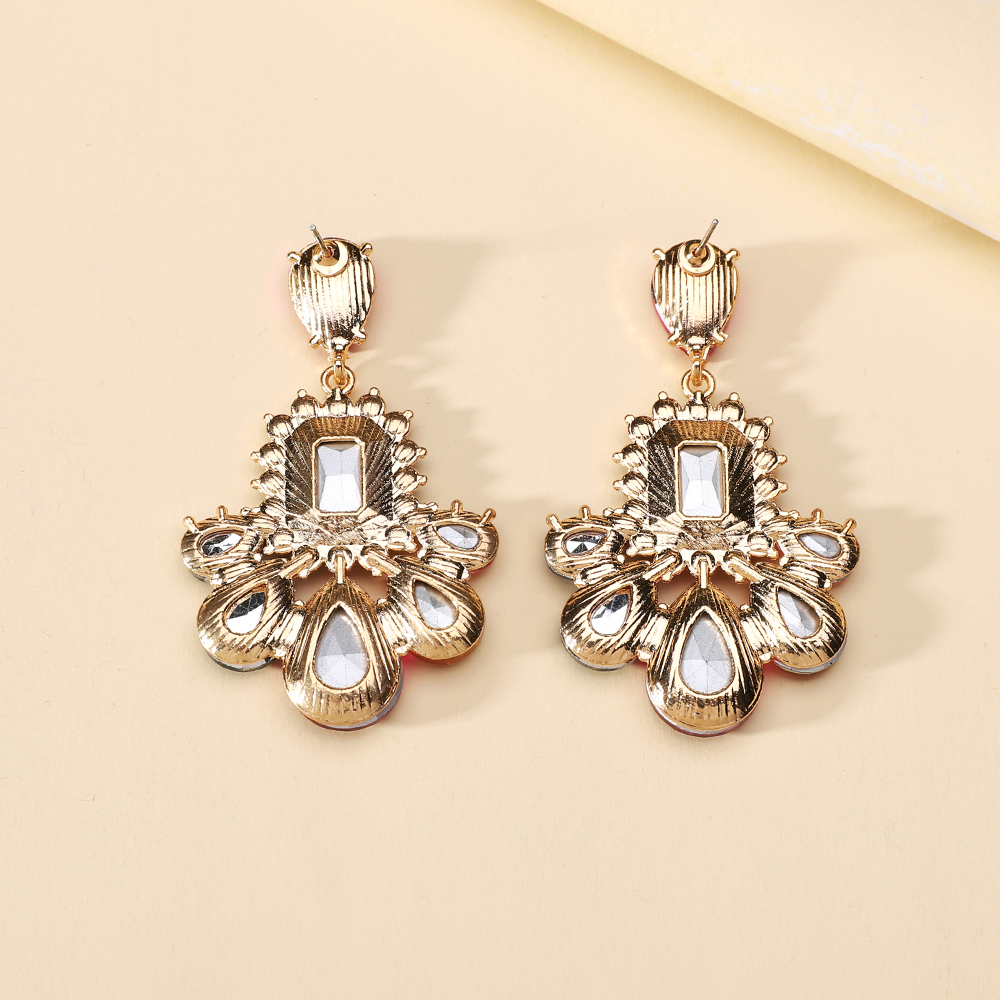 1 Pair Elegant Luxurious Lady Water Droplets Inlay Zinc Alloy Glass Dangling Earrings display picture 3