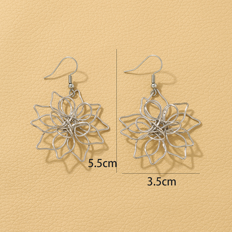 1 Pair Glam Flower Plating Alloy Drop Earrings display picture 8