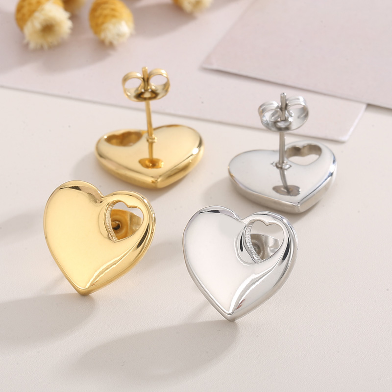 Titanium Steel 18K Gold Plated Streetwear Plating Heart Shape Earrings Necklace display picture 5