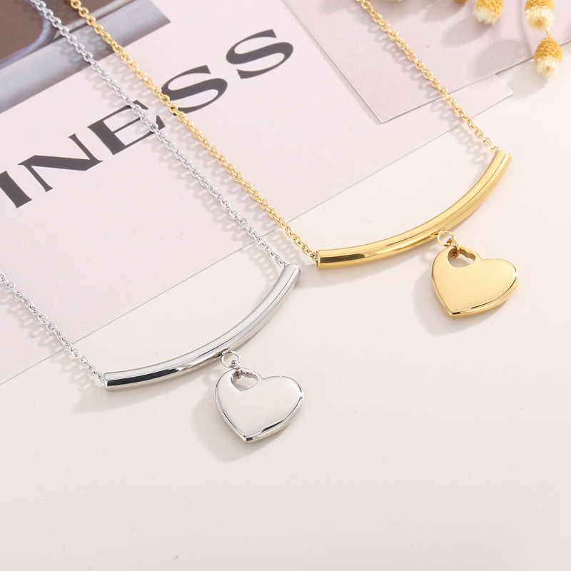 Titanium Steel 18K Gold Plated Streetwear Plating Heart Shape Earrings Necklace display picture 8