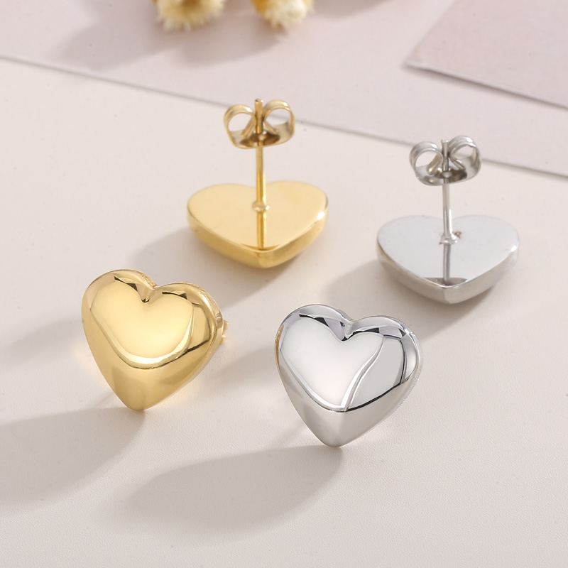 Titanium Steel 18K Gold Plated Modern Style Plating Heart Shape Earrings Necklace display picture 1