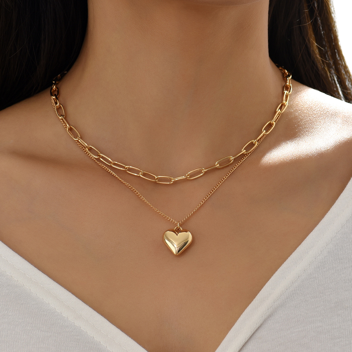 Wholesale Jewelry Elegant Simple Style Heart Shape Iron Layered Layered Necklaces display picture 2