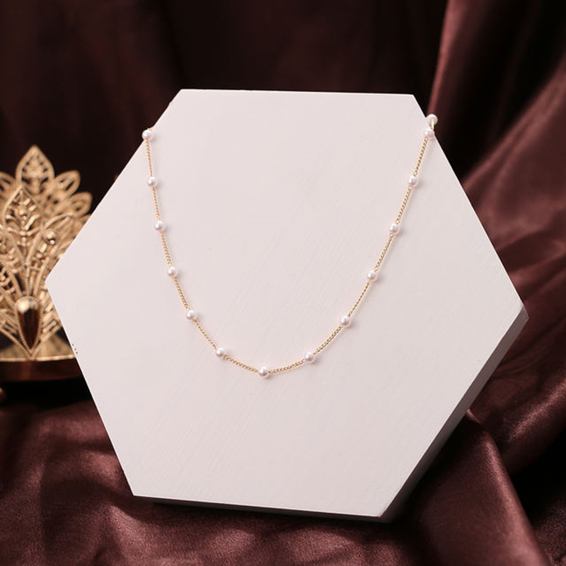 Wholesale Jewelry Elegant Round Imitation Pearl Iron Plating Necklace display picture 3