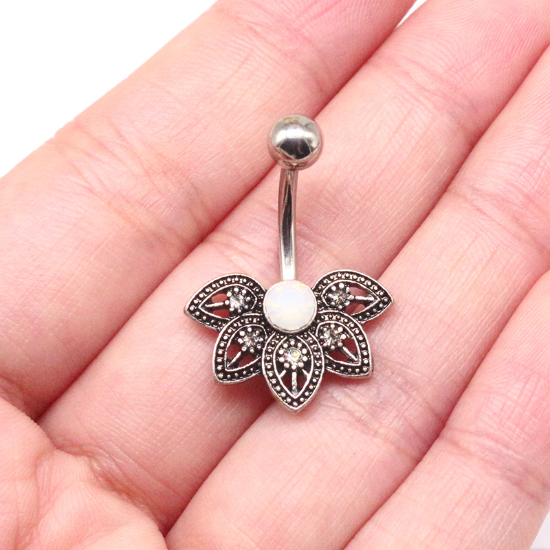 Simple Style Floral Stainless Steel Alloy Titanium Plating Inlay Diamond White Gold Plated Gold Plated Silver Plated Belly Ring display picture 6